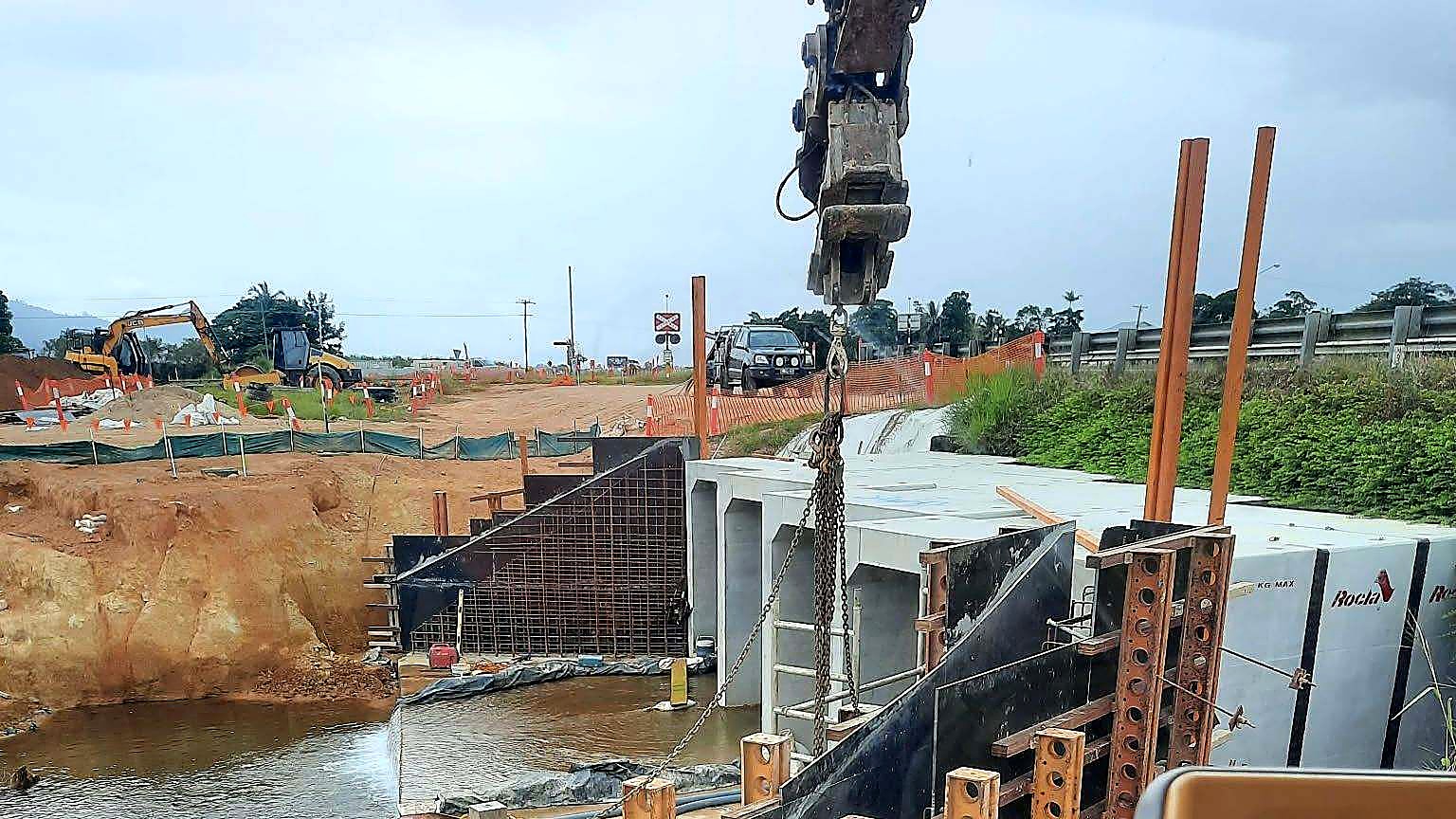 AreeCivil Constructions culvert formwork and cells Box culvert cells and timber formwork on a structural civil concreting job